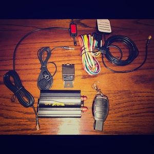 2 in 1 gps tracker with vehicle alarm